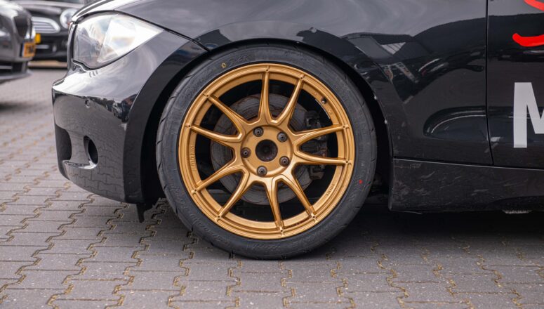 BMW E87 130i Racecar Wheels MoTeC Gold