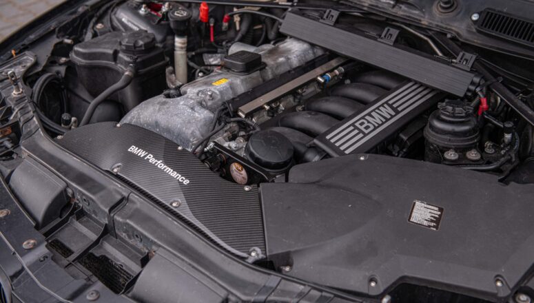 BMW E87 130i Racecar Engine