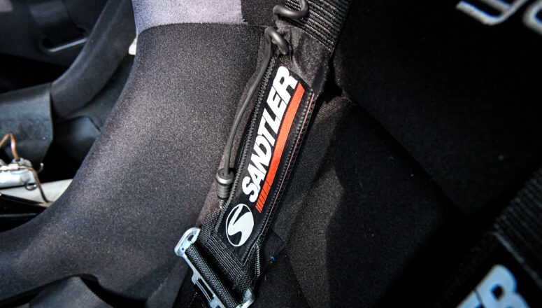 BMW E30 325i Gruppe A Sandtler Belts