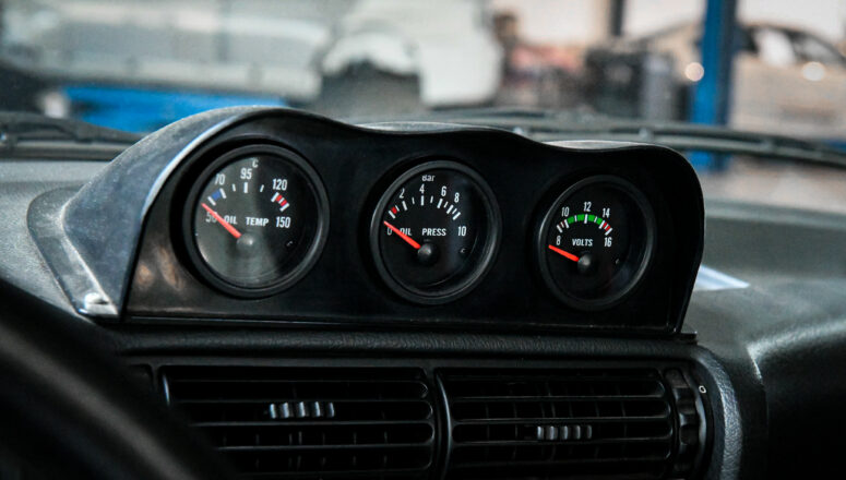 BMW E30 325i Gruppe A Racecar Interior