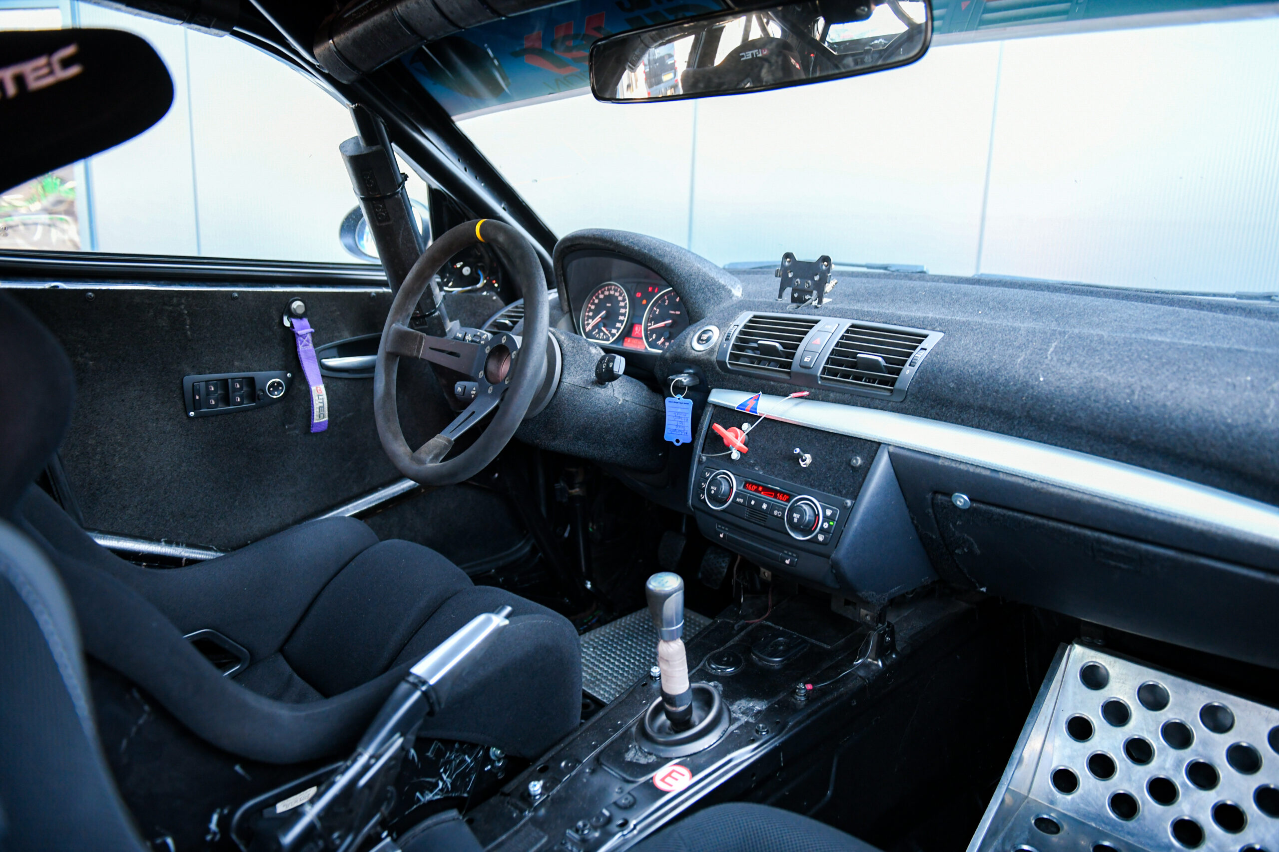BMW E87 130i_2195