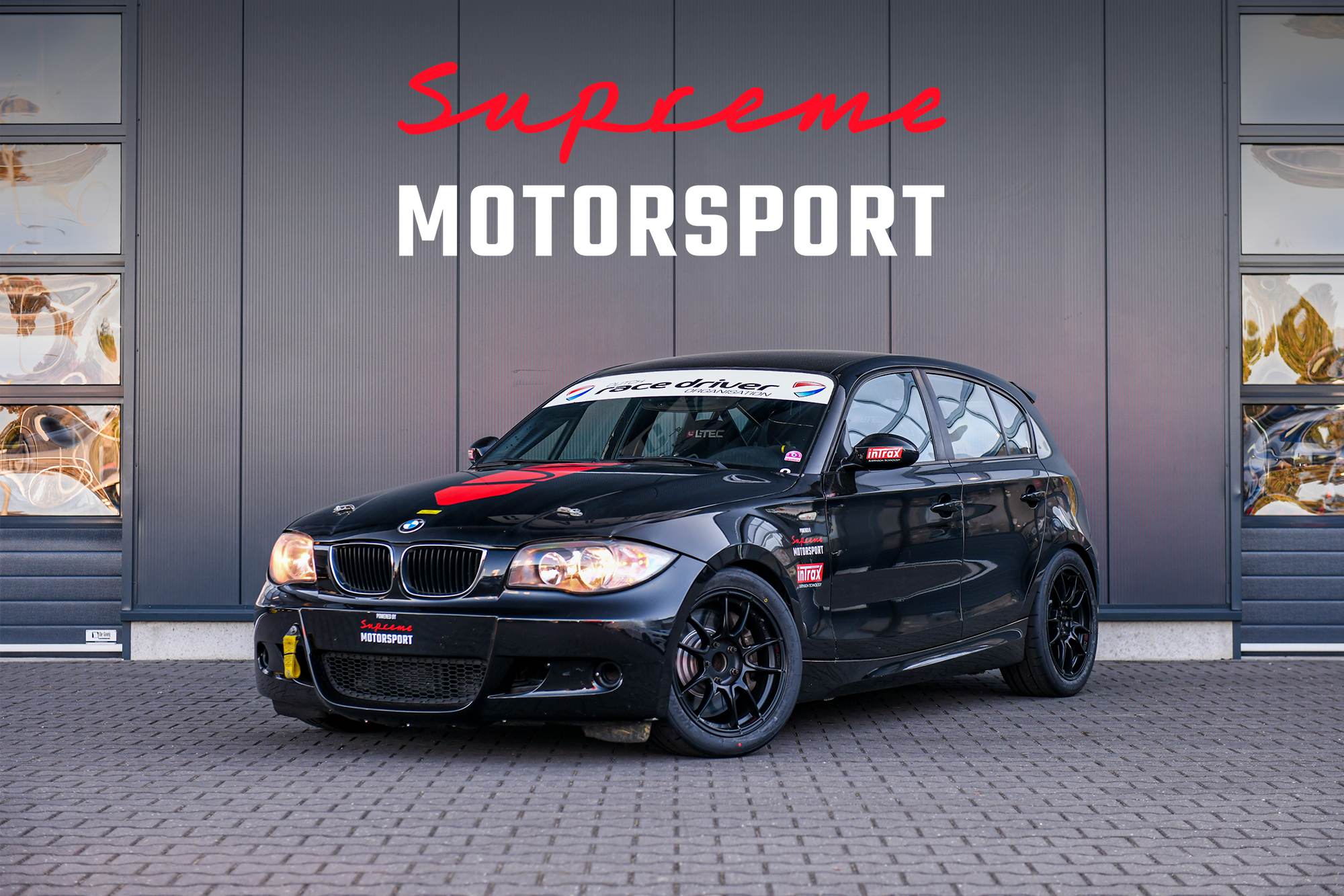 BMW E87 130i_LOGO