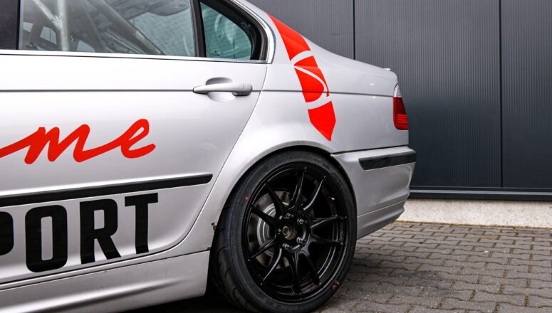 BMW E46 328i Sedan Endurance Racer Supreme Motorsport
