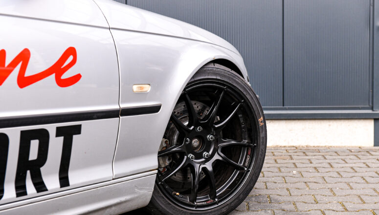 BMW E46 328i Sedan Endurance Racer Supreme Motorsport