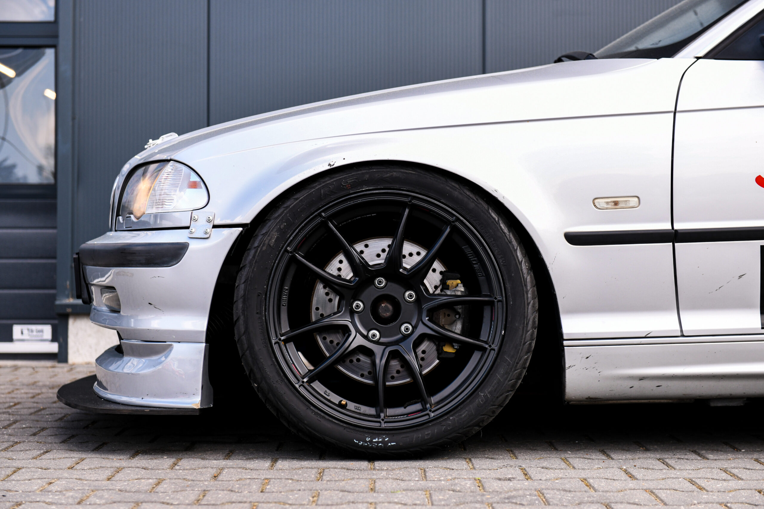 BMW E46 328i Sedan BMW E46 328i Sedan