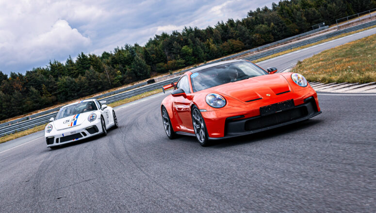 Supreme Trackday Meppen 2025 Supreme Trackday Meppen 2025 Porsche 911 GT3 duo op circuit