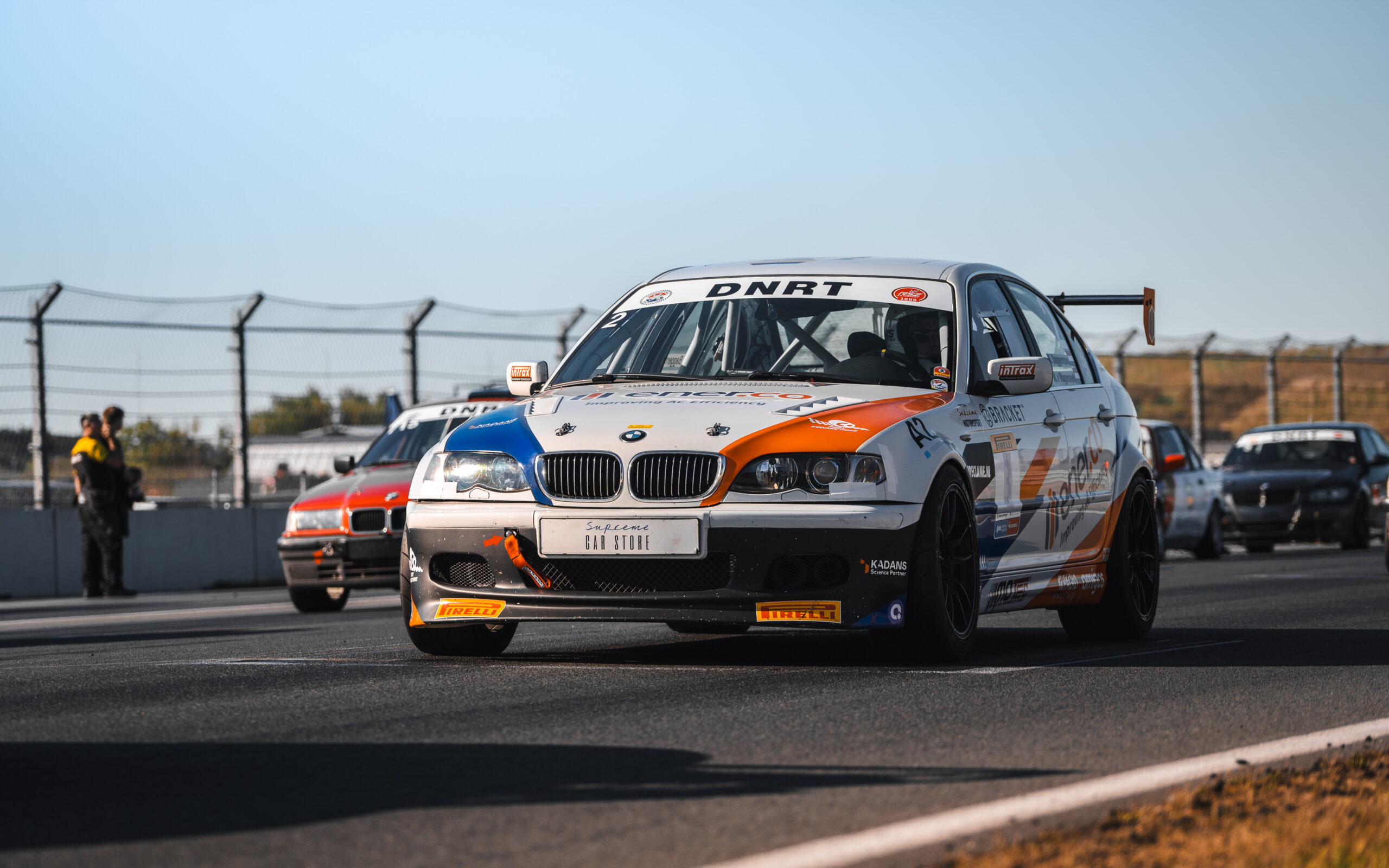 Circuit Zandvoort Supreme Motorsport BMW E46 330i op Grid DNRT Endurance