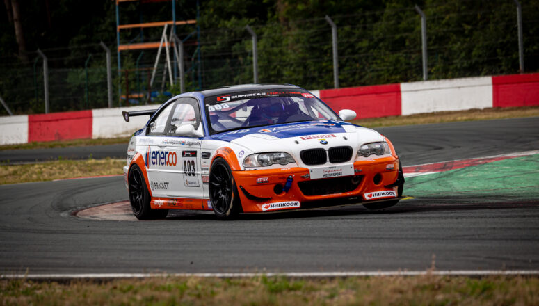 JACK's Racing Day Supreme Motorsport BMW E46 M3 rijdend op TT Assen