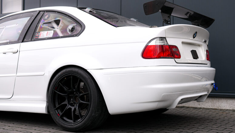 Supreme Motorsport BMW E46 M3 CSL CUP Racecar Rear bumper and spoiler