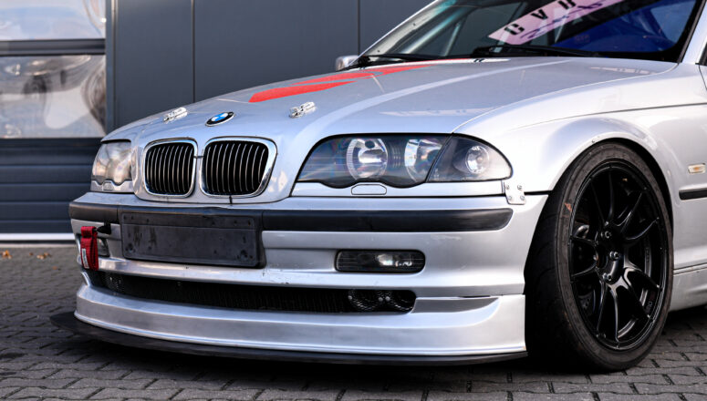BMW E46 328i Sedan Front bumper