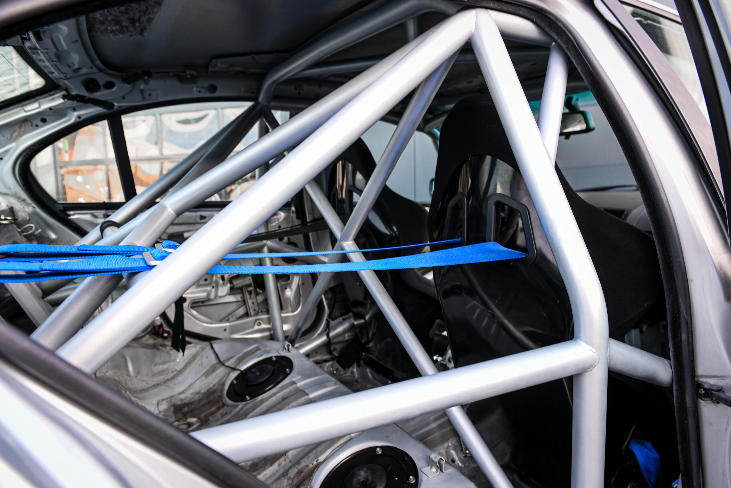 BMW E46 328i Sedan BMW E46 328i Sedan Roll Cage